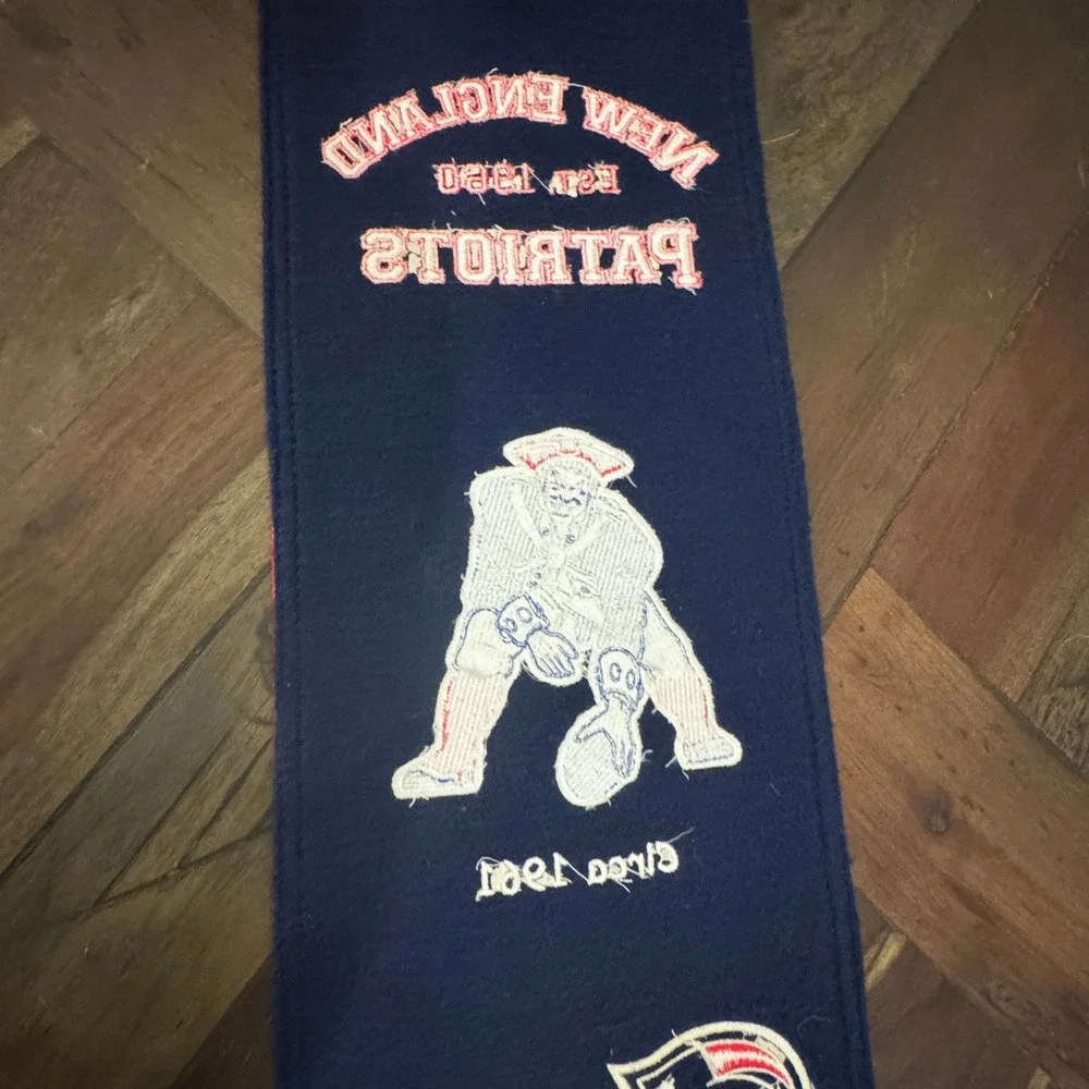 New England‎ Patriots Vintage Pennant Banner Team Logos 1961 1993 2000